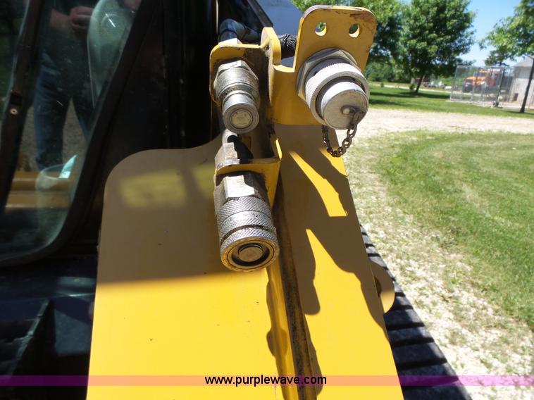 image for item K2213 2007 Caterpillar 277C skid steer