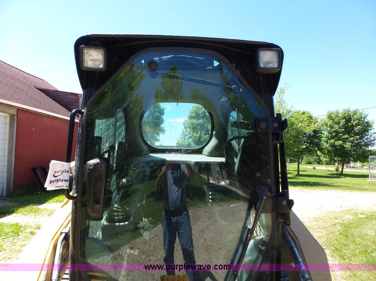 image for item K2213 2007 Caterpillar 277C skid steer