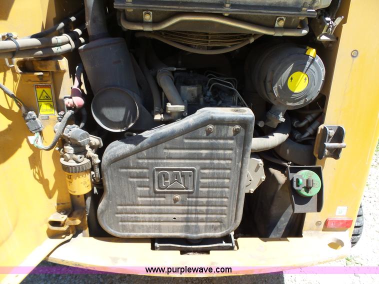 image for item K2213 2007 Caterpillar 277C skid steer