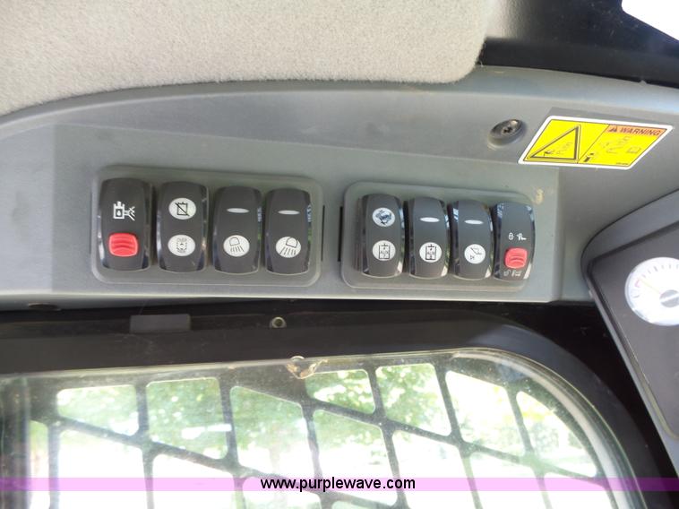 image for item K2213 2007 Caterpillar 277C skid steer