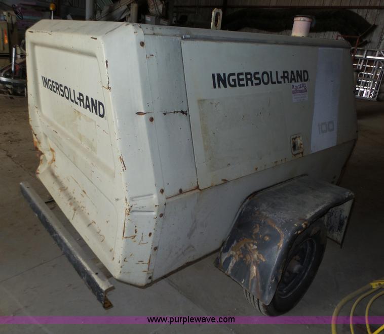 image for item K2216 1987 Ingersoll Rand air compressor