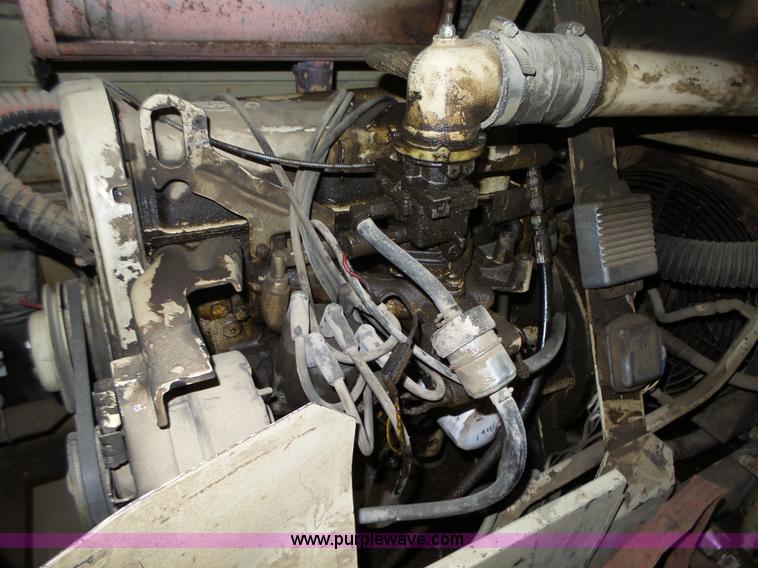 image for item K2216 1987 Ingersoll Rand air compressor