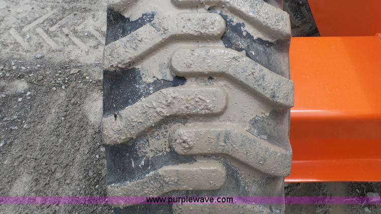 image for item K3498 1995 JLG 60H boom lift