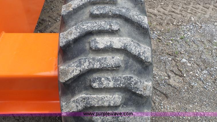 image for item K3498 1995 JLG 60H boom lift