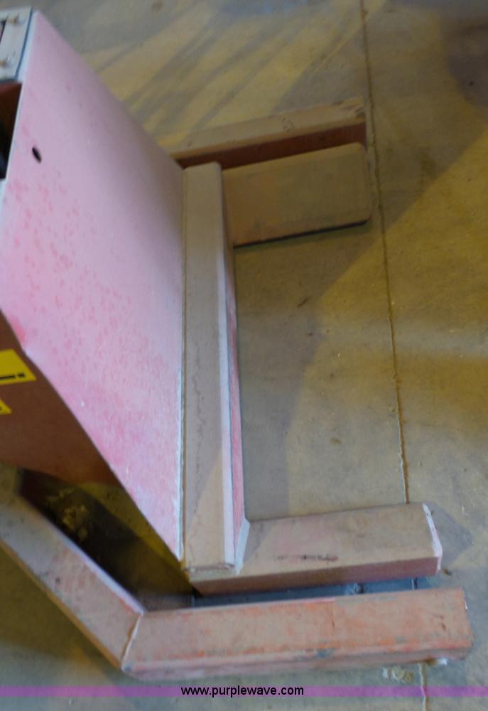 image for item K4051 Challenger MVL7 truck lift