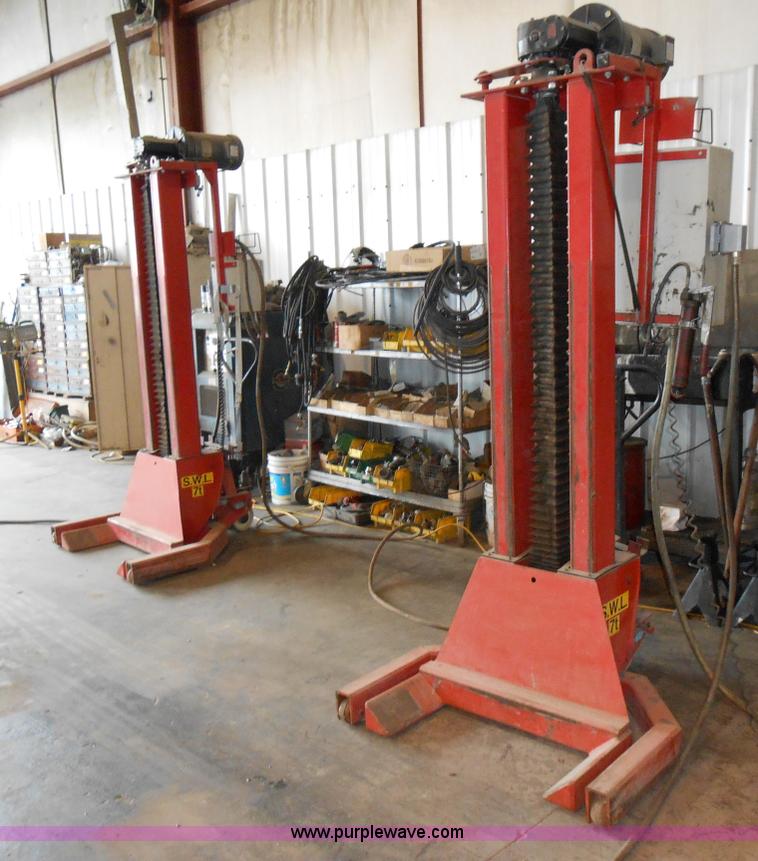 image for item K4051 Challenger MVL7 truck lift