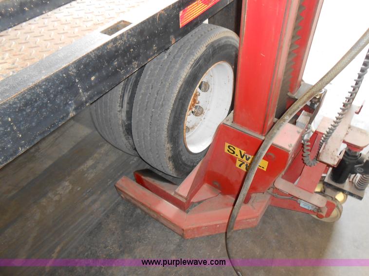 image for item K4051 Challenger MVL7 truck lift