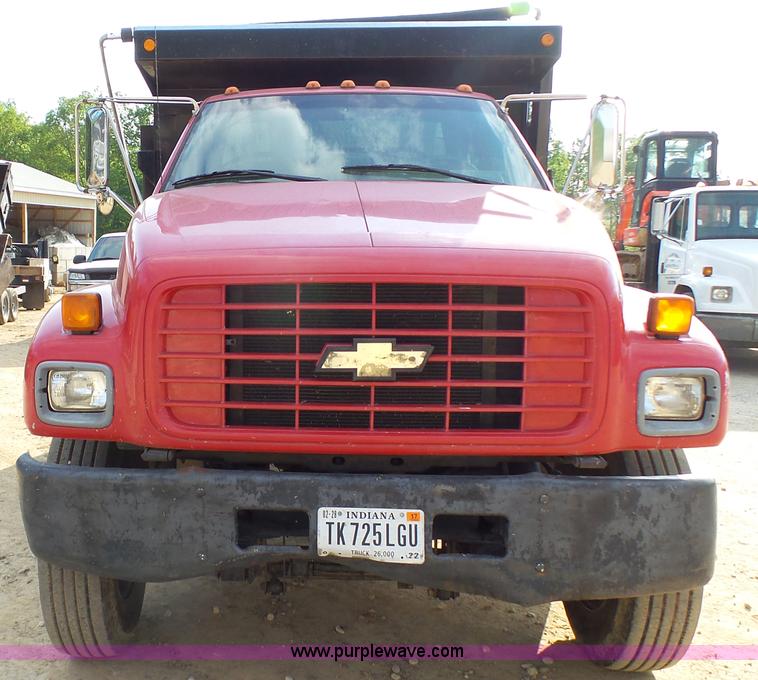 image for item K4060 2000 Chevrolet C6500 dump truck