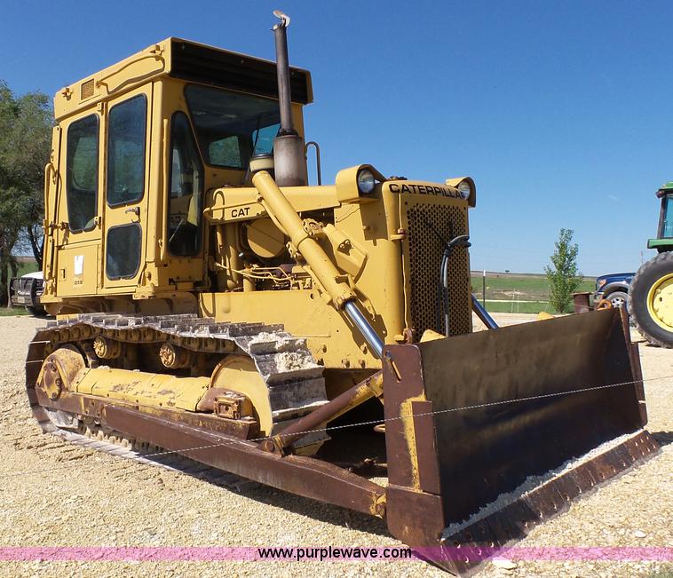 image for item K4103 1981 Caterpillar D5B dozer