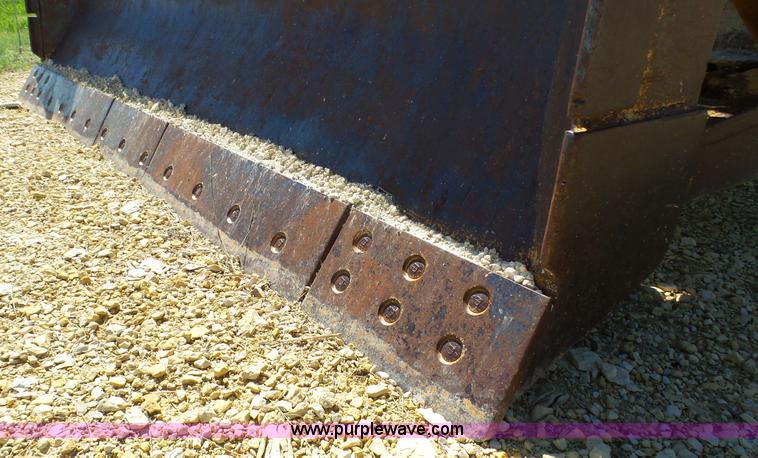 image for item K4103 1981 Caterpillar D5B dozer