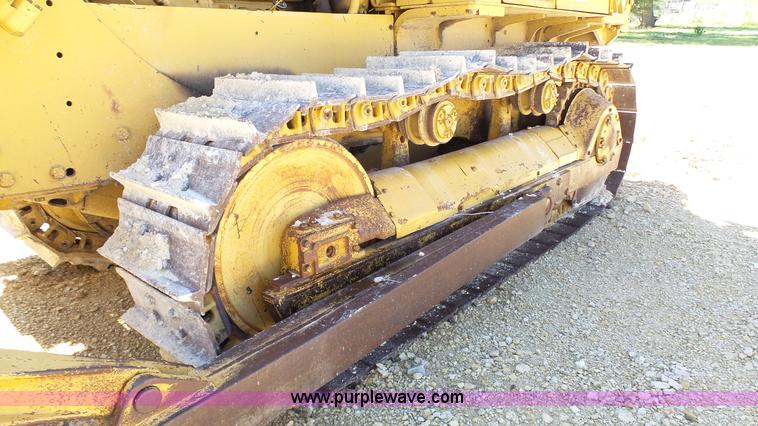 image for item K4103 1981 Caterpillar D5B dozer
