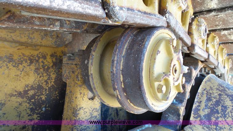 image for item K4103 1981 Caterpillar D5B dozer