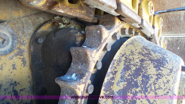 image for item K4103 1981 Caterpillar D5B dozer