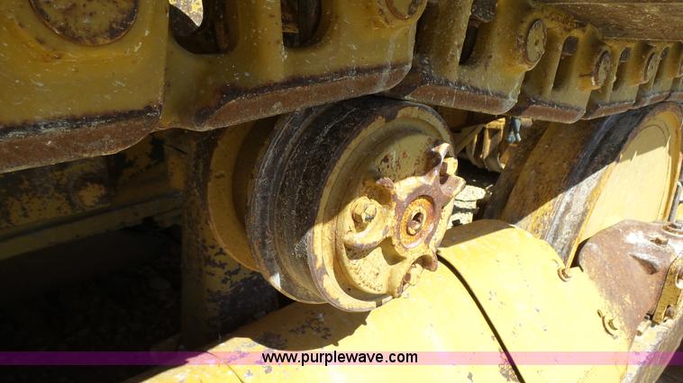 image for item K4103 1981 Caterpillar D5B dozer
