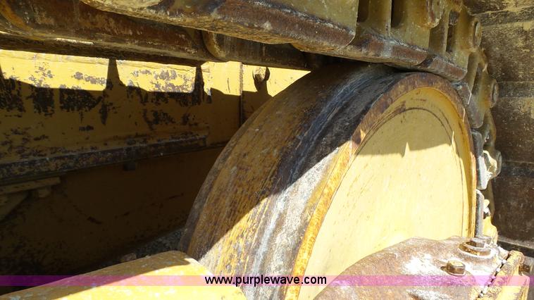 image for item K4103 1981 Caterpillar D5B dozer