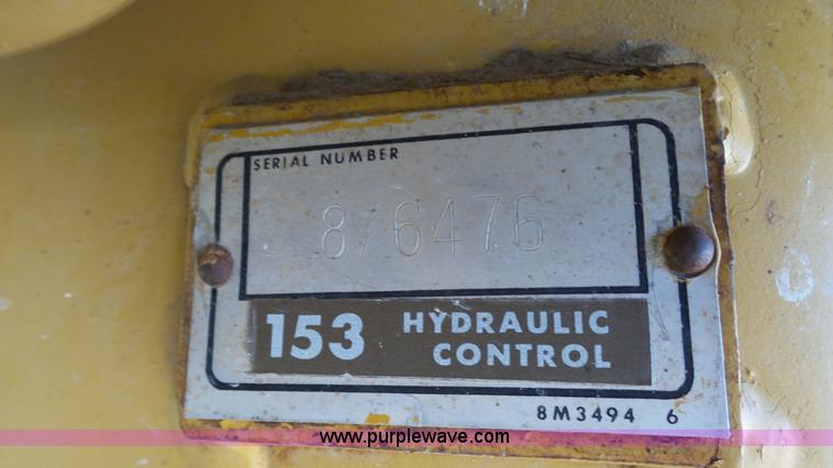 image for item K4103 1981 Caterpillar D5B dozer