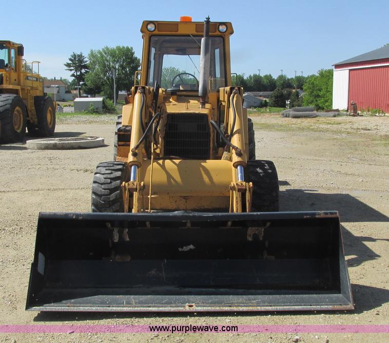 image for item K4708 Ford 755A backhoe tractor