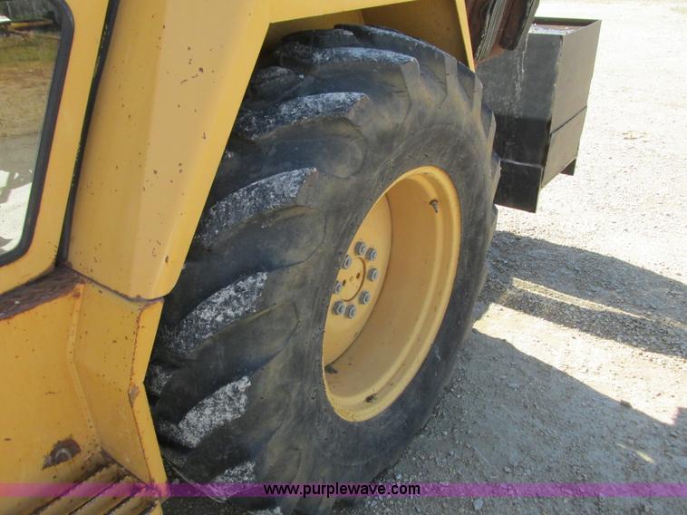 image for item K4708 Ford 755A backhoe tractor