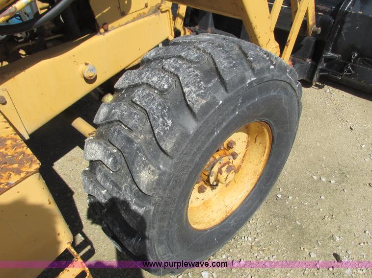 image for item K4708 Ford 755A backhoe tractor