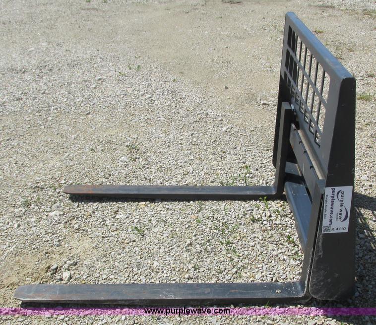 image for item K4710 Skid pallet forks
