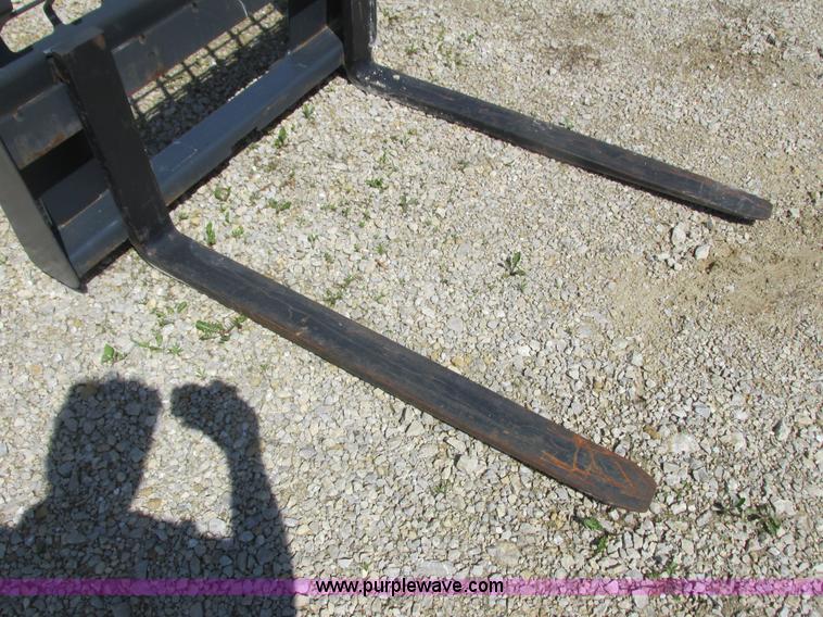 image for item K4710 Skid pallet forks