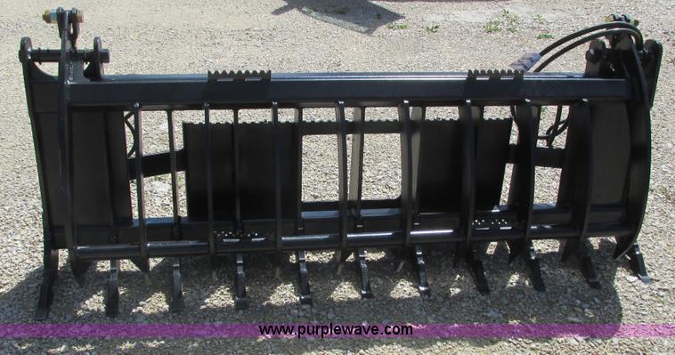 image for item K4711 Skid steer grapple bucket