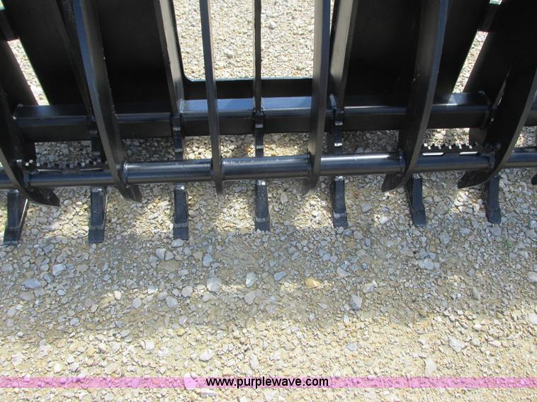 image for item K4711 Skid steer grapple bucket