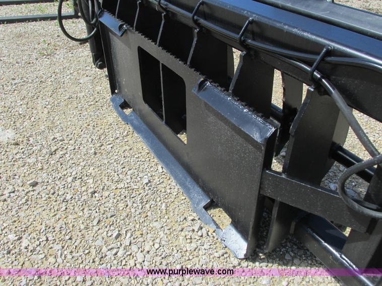 image for item K4711 Skid steer grapple bucket