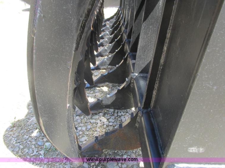 image for item K4711 Skid steer grapple bucket