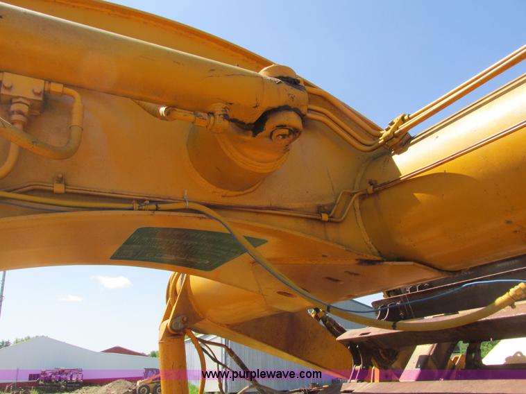 image for item K4715 1984 John Deere 762 elevating scraper