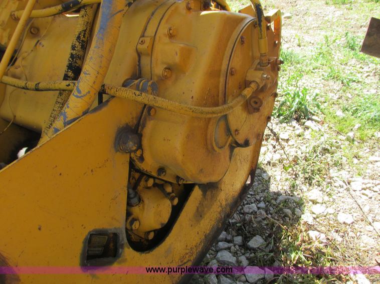 image for item K4715 1984 John Deere 762 elevating scraper