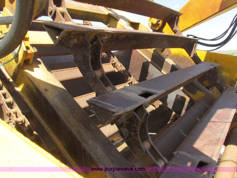 image for item K4715 1984 John Deere 762 elevating scraper