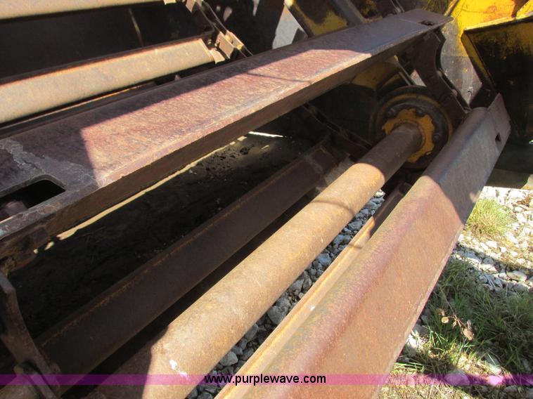 image for item K4715 1984 John Deere 762 elevating scraper