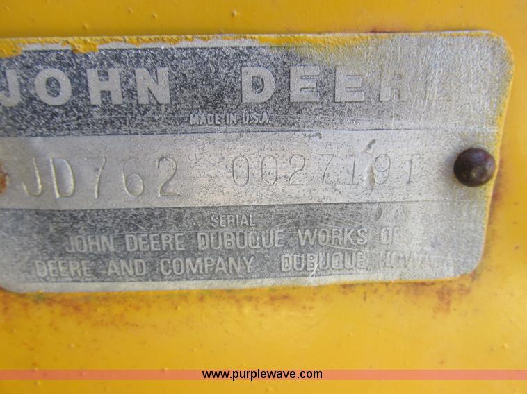 image for item K4715 1984 John Deere 762 elevating scraper