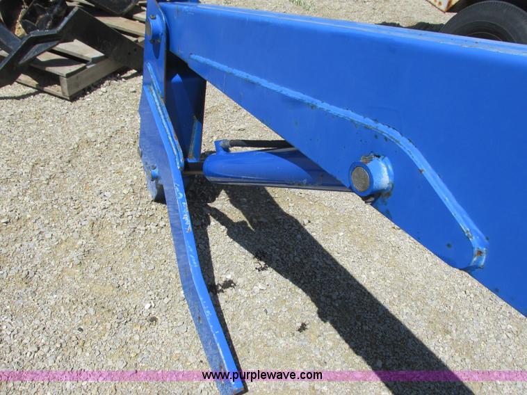 image for item K4718 New Holland 7310 loader