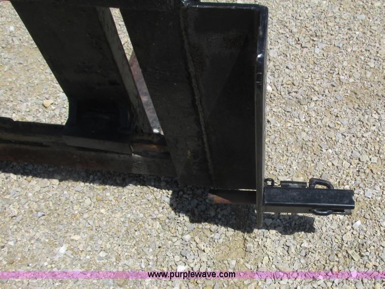 image for item K4729 Tractor forks