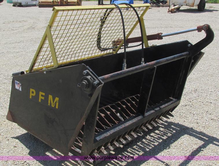 image for item K4733 PFM rock bucket