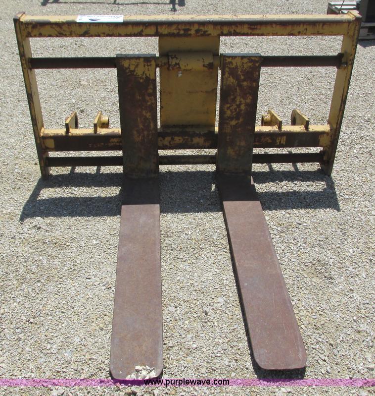 image for item K4734 Pallet forks