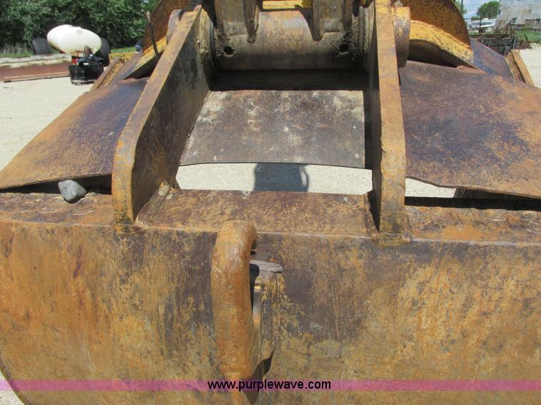 image for item K4737 1994 Caterpillar 330L excavator