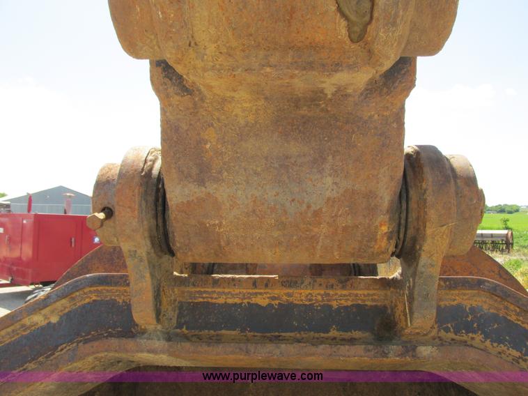 image for item K4737 1994 Caterpillar 330L excavator