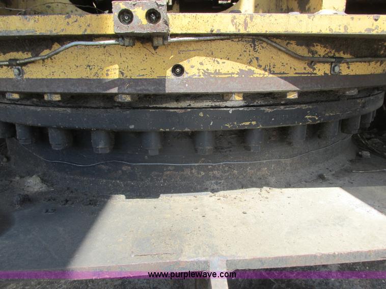 image for item K4737 1994 Caterpillar 330L excavator