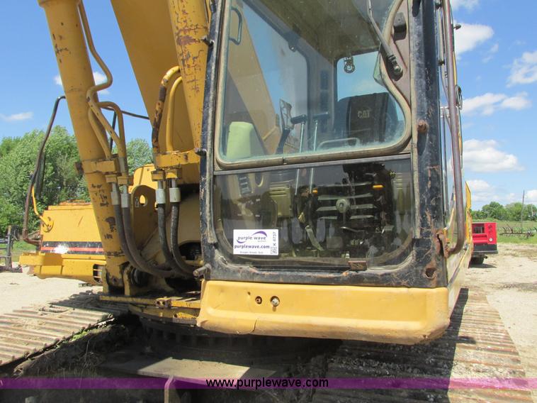 image for item K4737 1994 Caterpillar 330L excavator