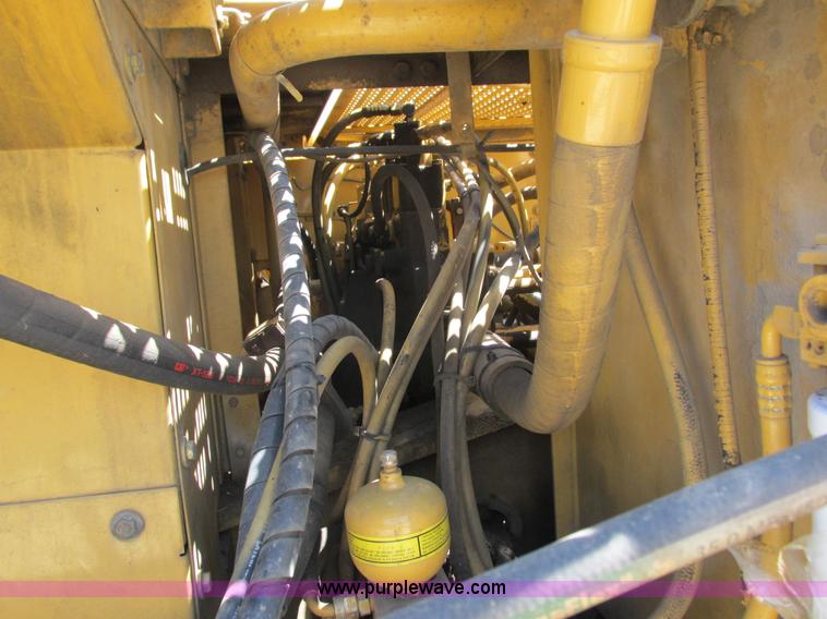 image for item K4737 1994 Caterpillar 330L excavator