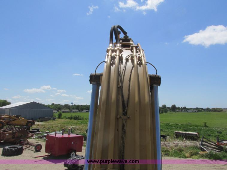 image for item K4737 1994 Caterpillar 330L excavator