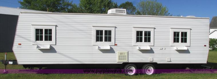 image for item K4741 2006 Cavalier office trailer