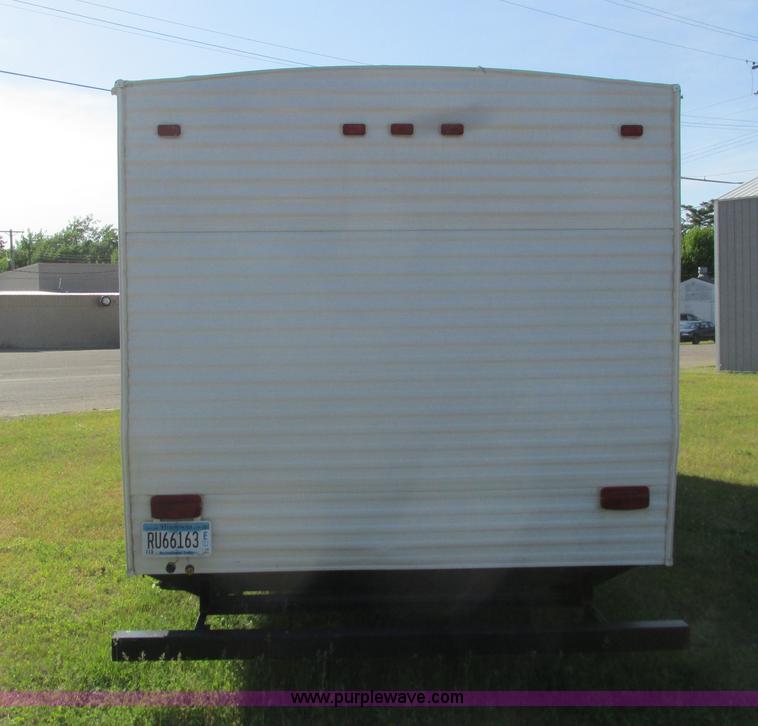 image for item K4741 2006 Cavalier office trailer