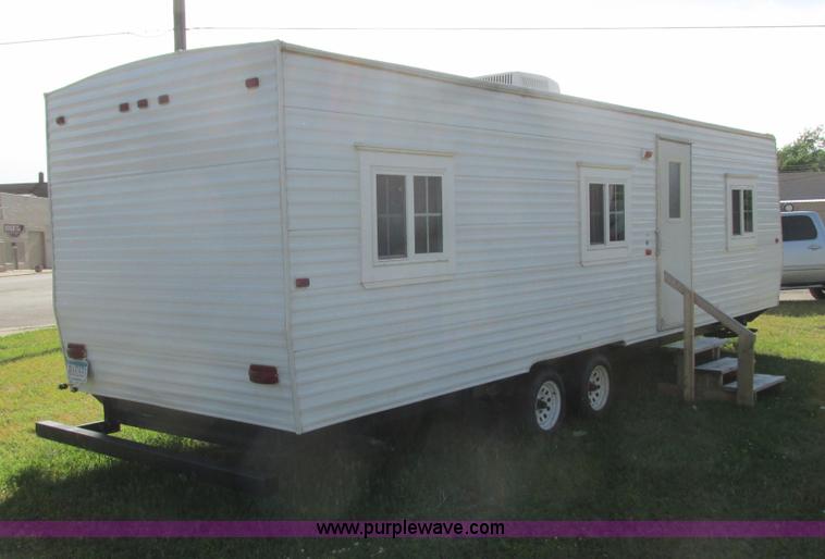 image for item K4741 2006 Cavalier office trailer
