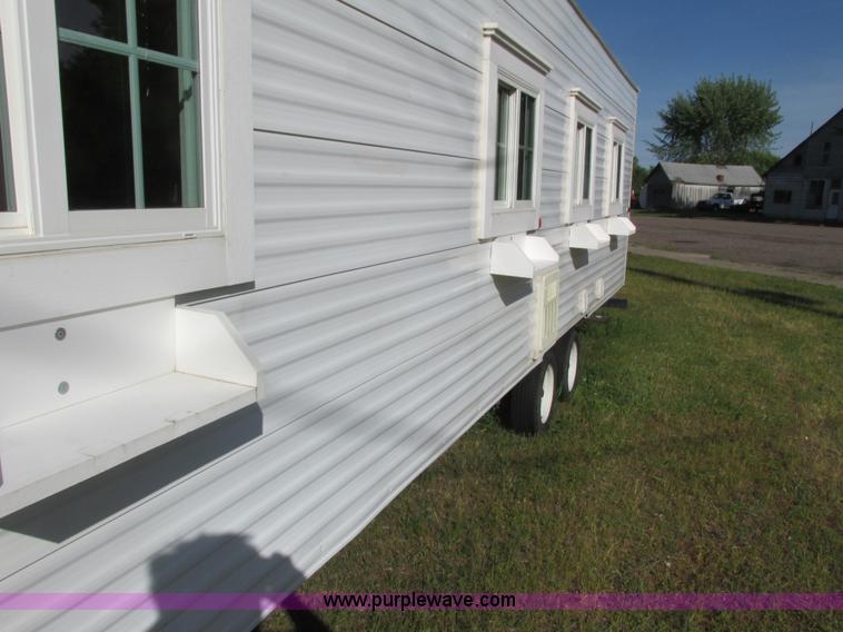 image for item K4741 2006 Cavalier office trailer
