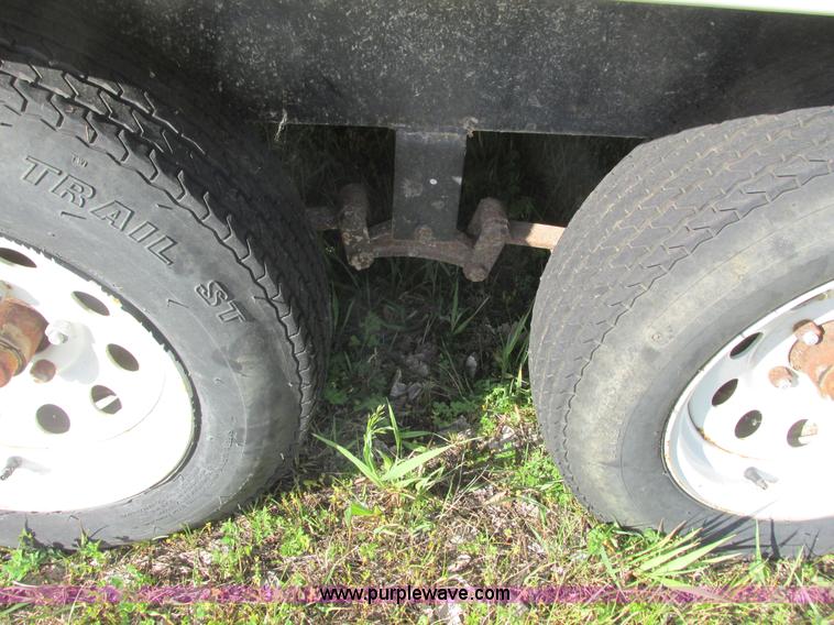 image for item K4741 2006 Cavalier office trailer