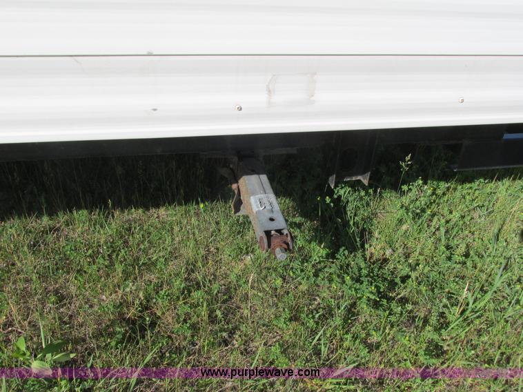 image for item K4741 2006 Cavalier office trailer